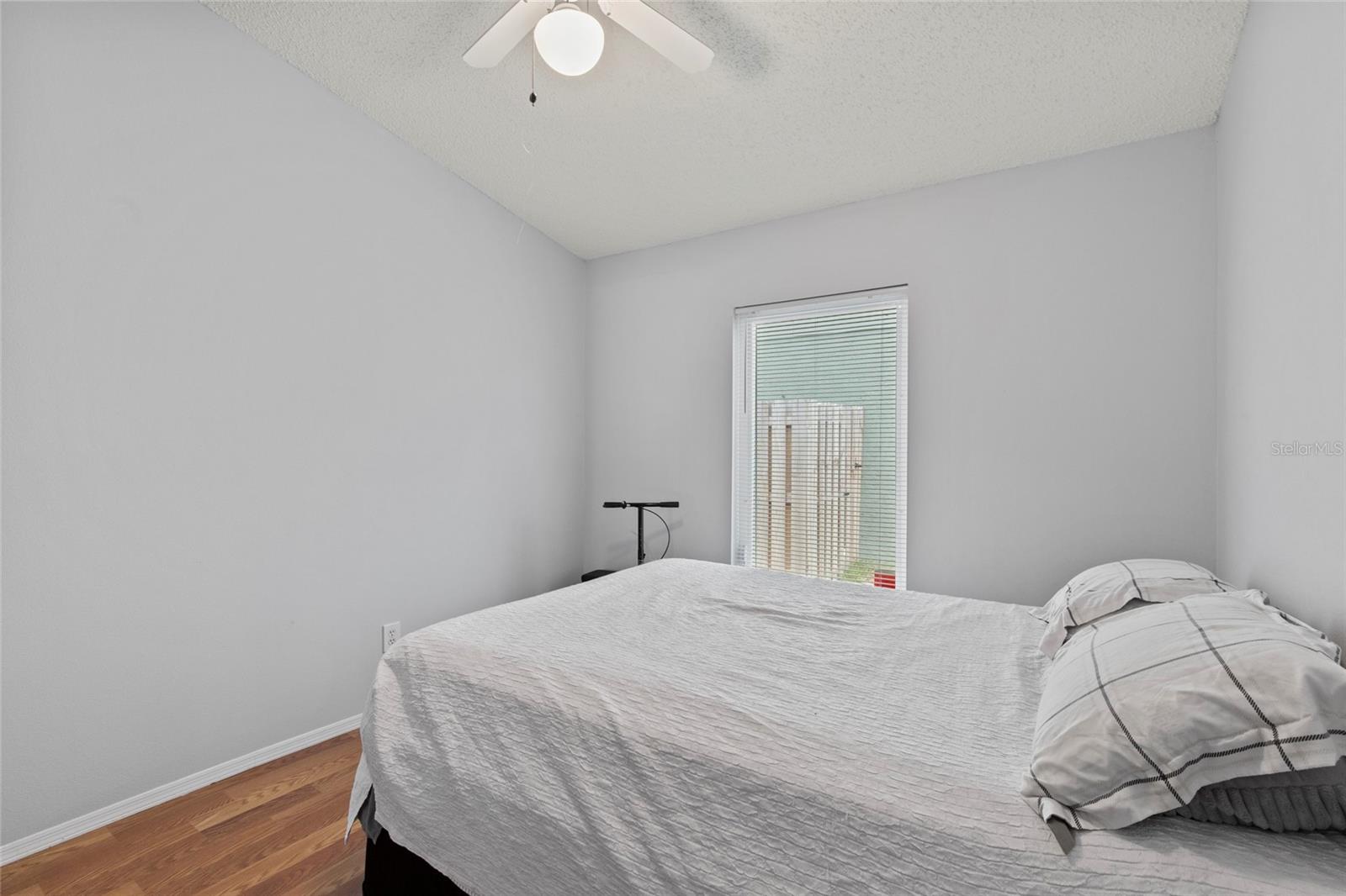 6808 YARDLEY OAKS CT — photo 43