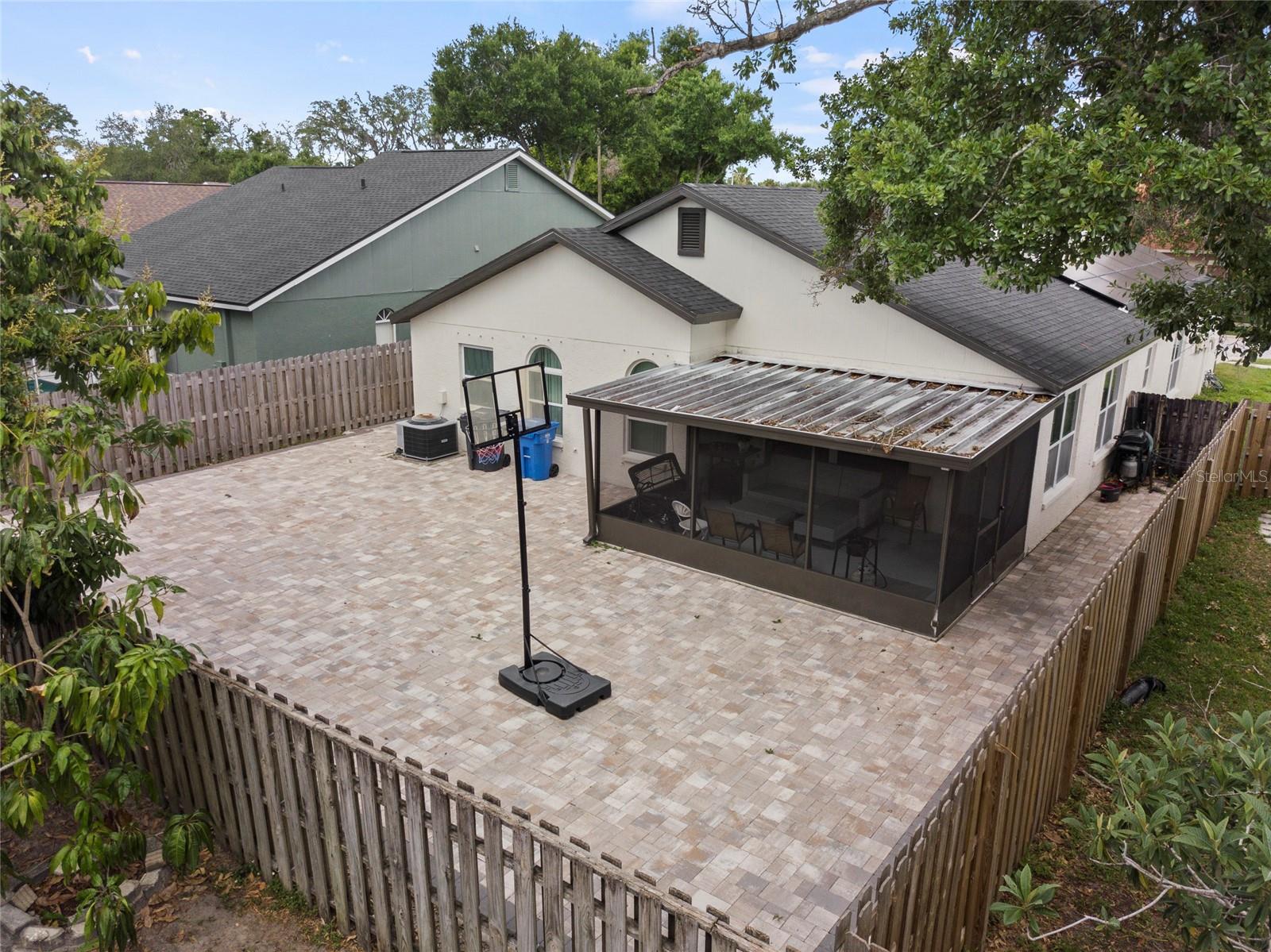 6808 YARDLEY OAKS CT — photo 63