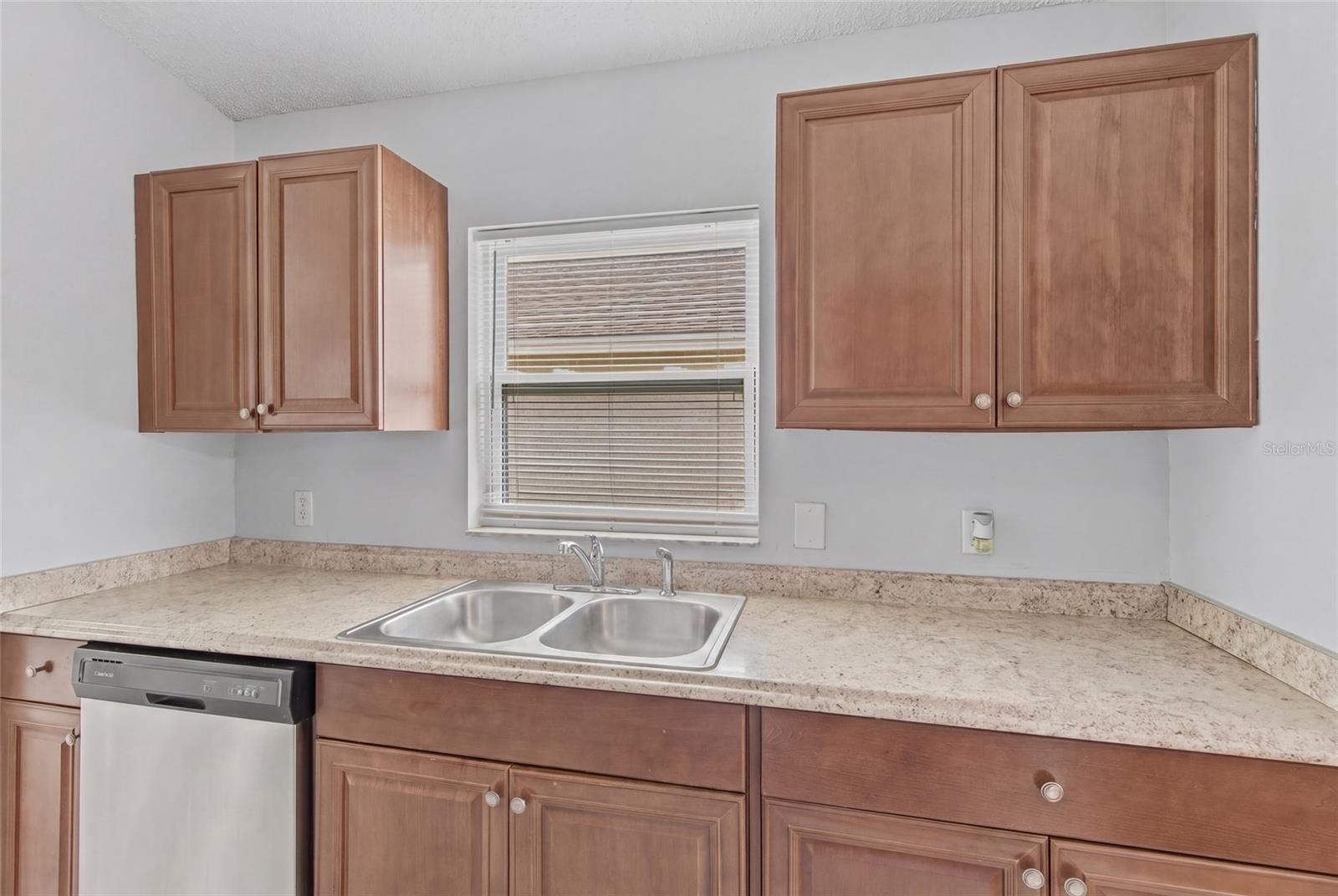 6808 YARDLEY OAKS CT — photo 11