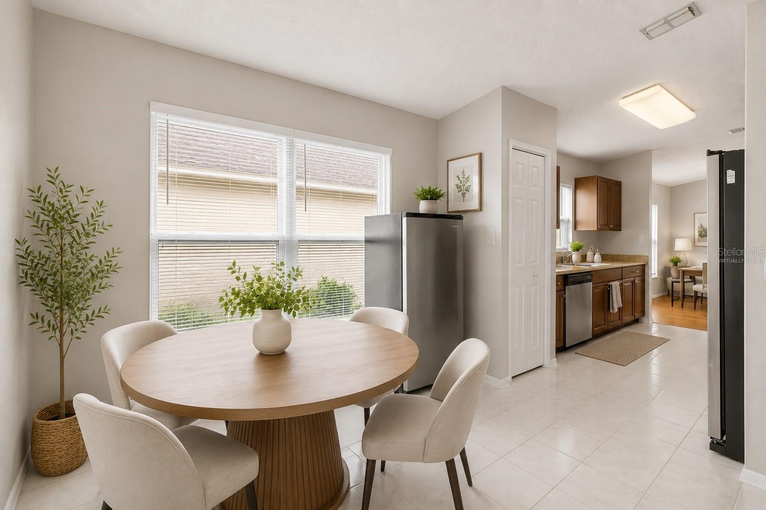 6808 YARDLEY OAKS CT — photo 12