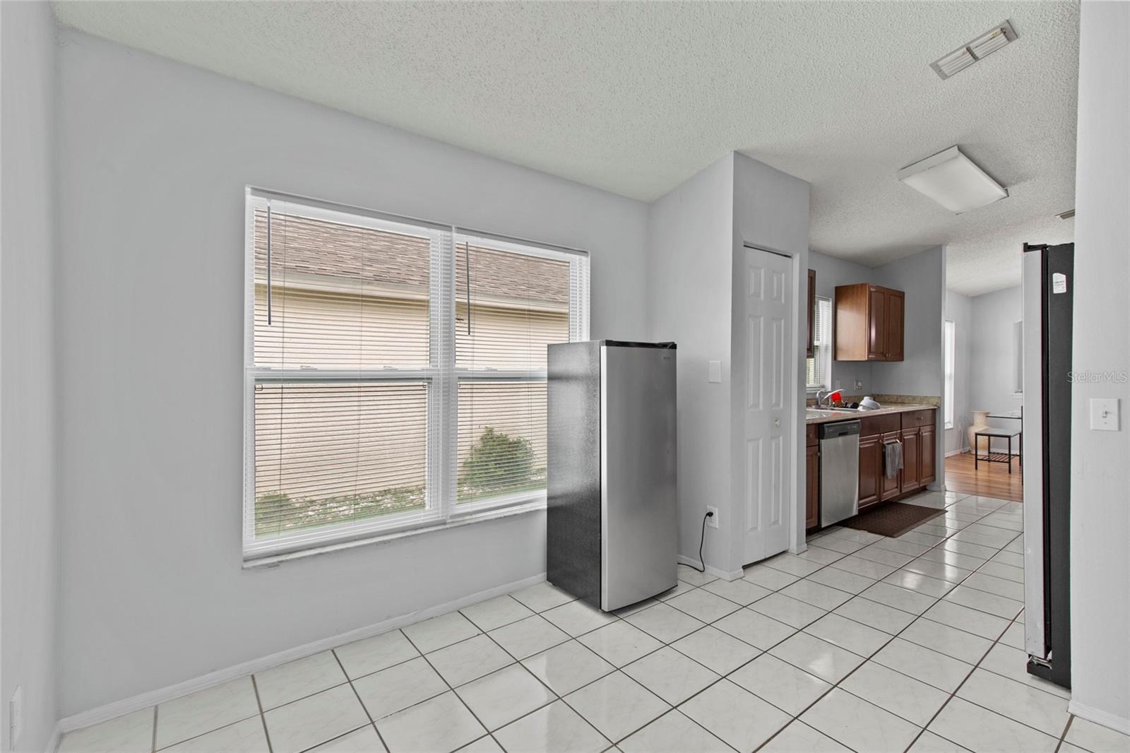 6808 YARDLEY OAKS CT — photo 13