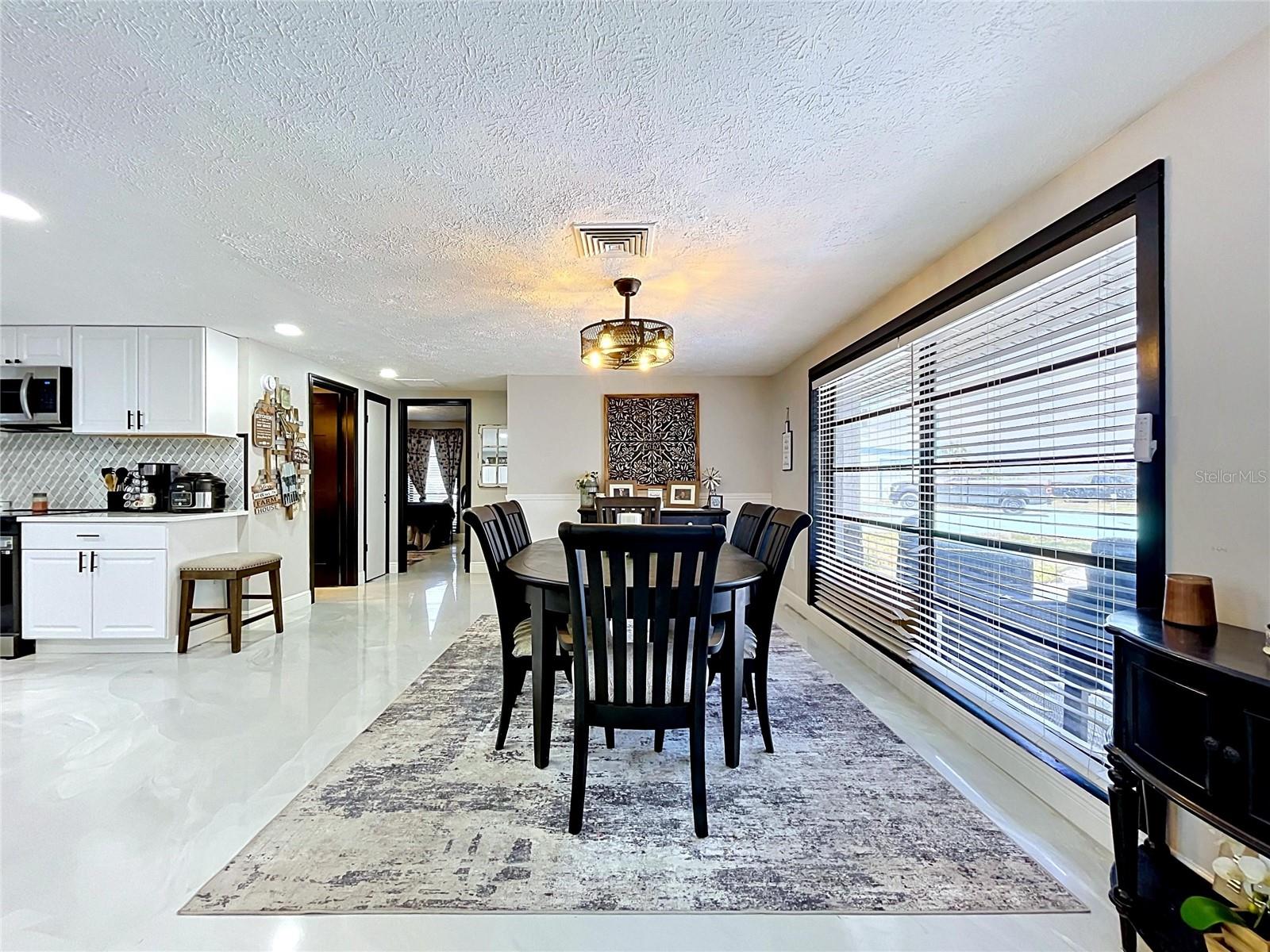 6950 SOUTHWIND DR — photo 6
