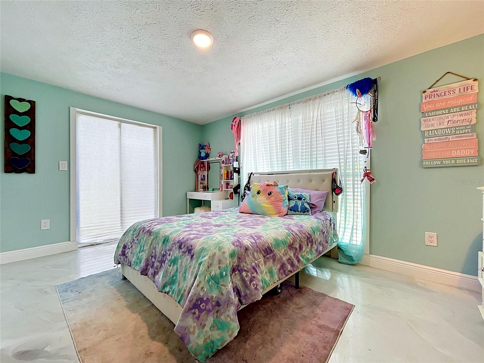 6950 SOUTHWIND DR — photo 23