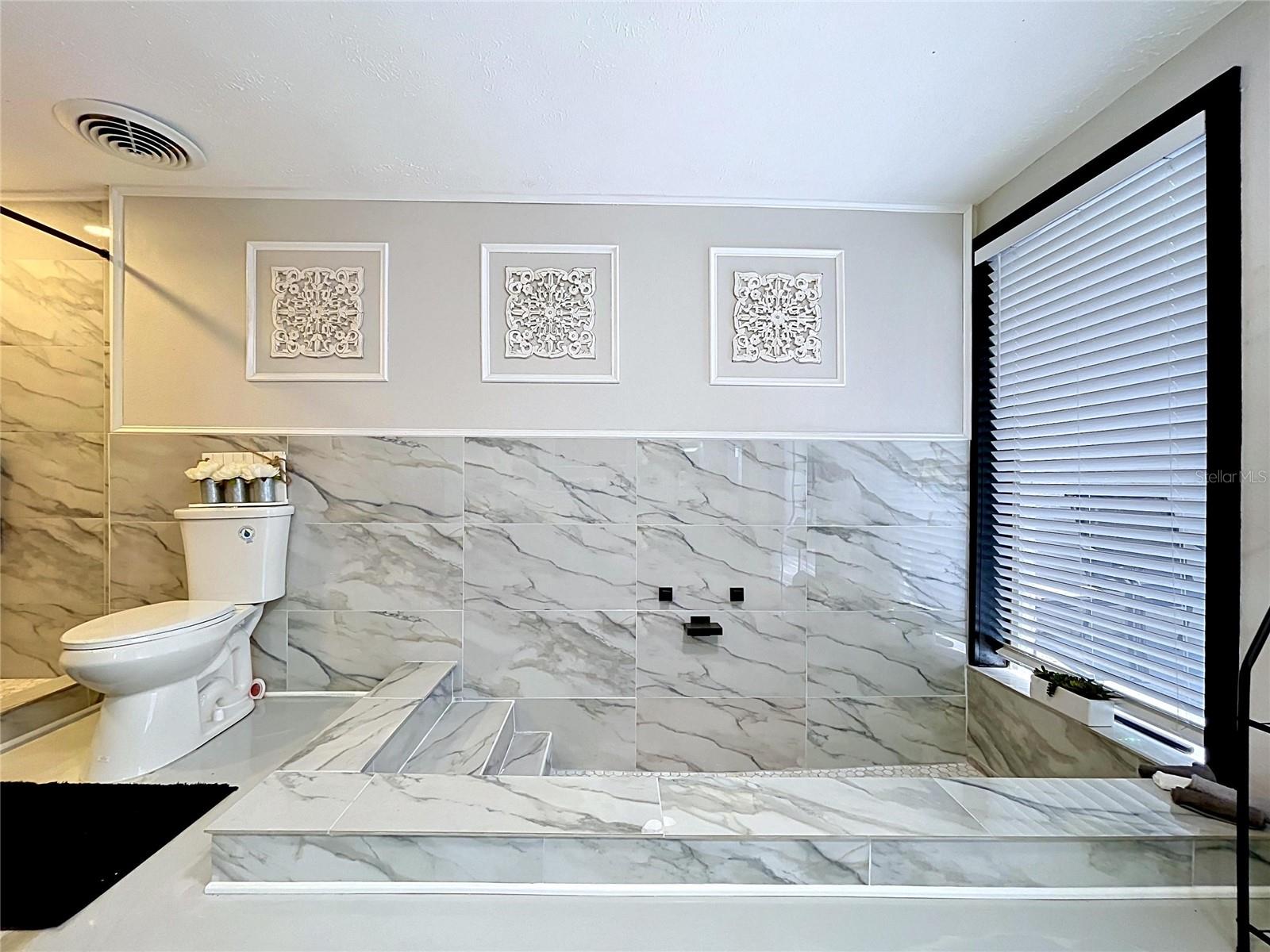 6950 SOUTHWIND DR — photo 20