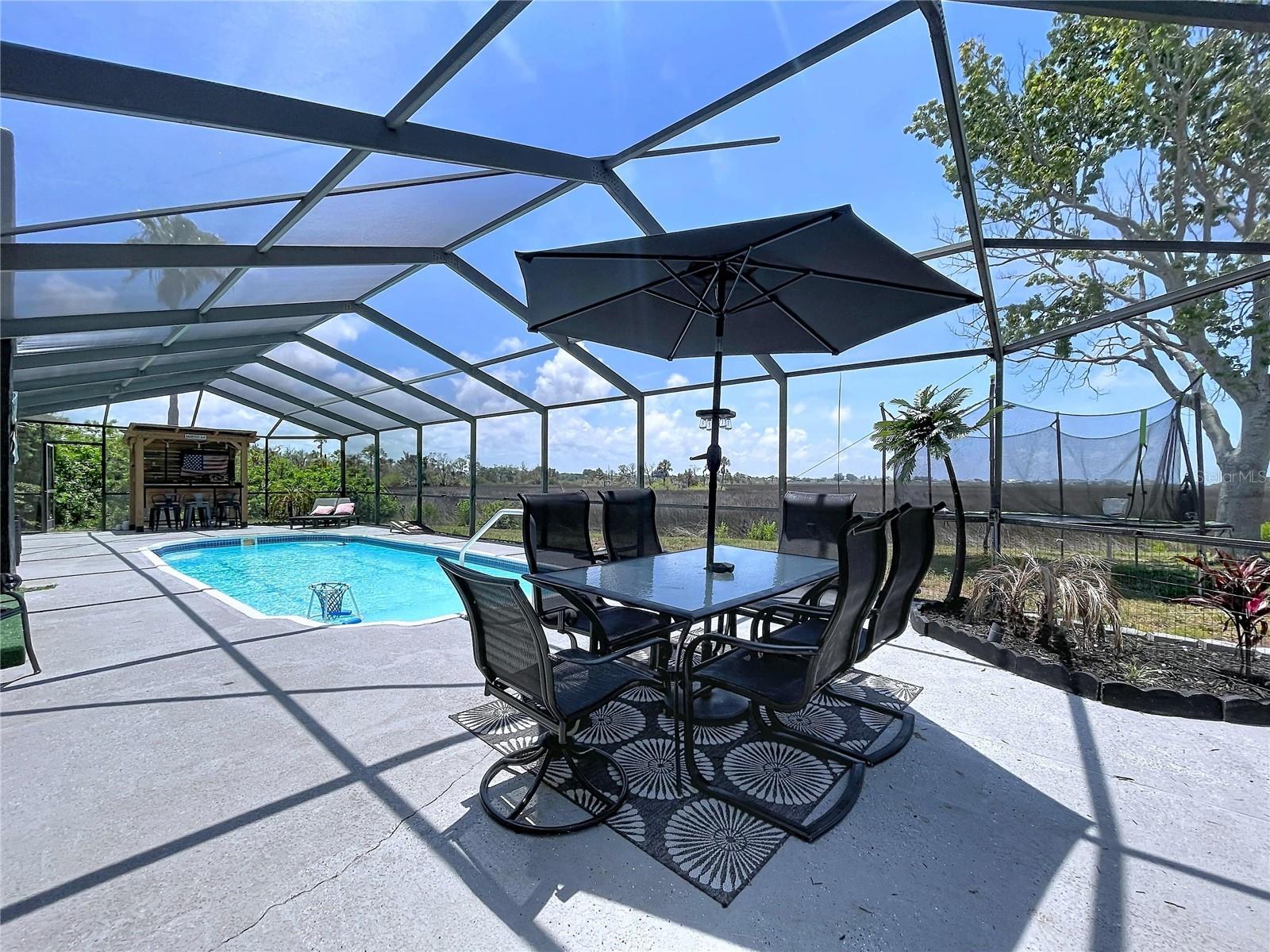 6950 SOUTHWIND DR — photo 2
