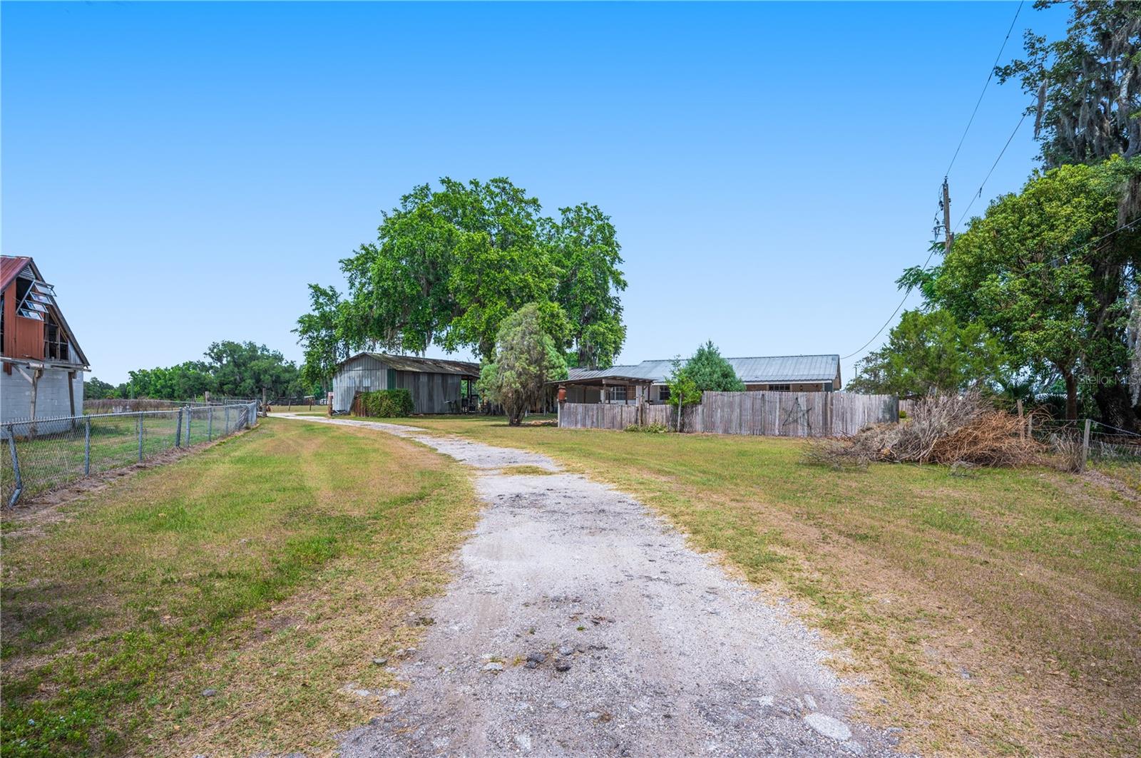 1616 MCGEE RD — photo 3