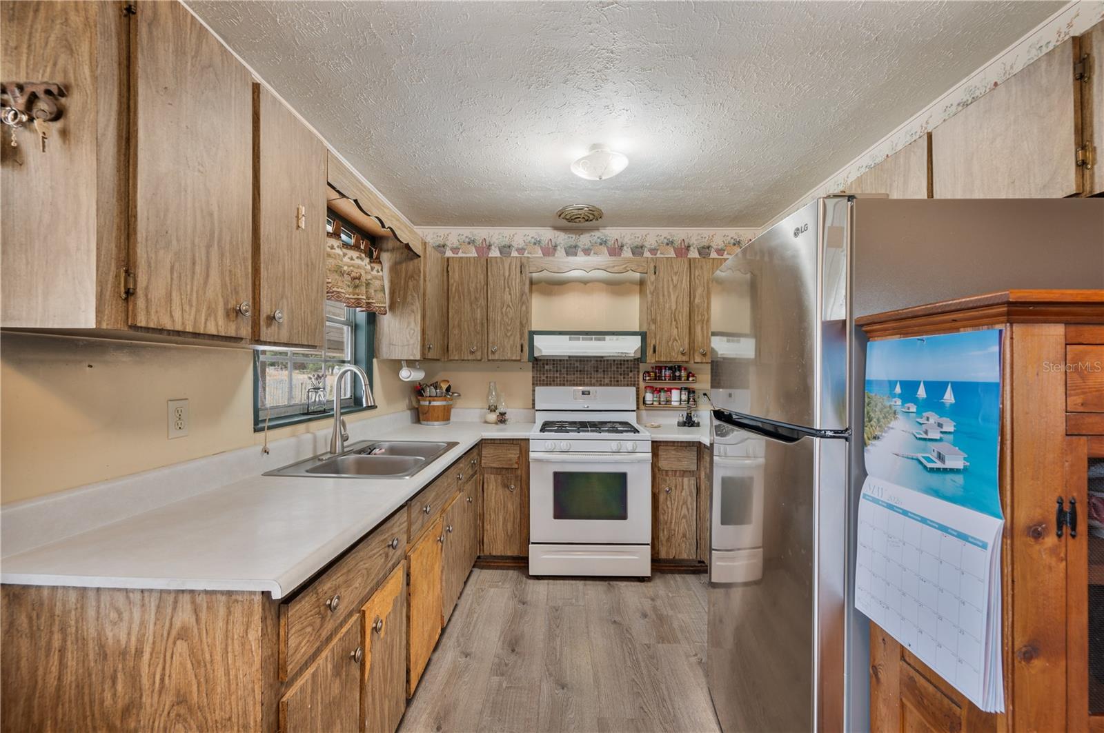 1616 MCGEE RD — photo 16