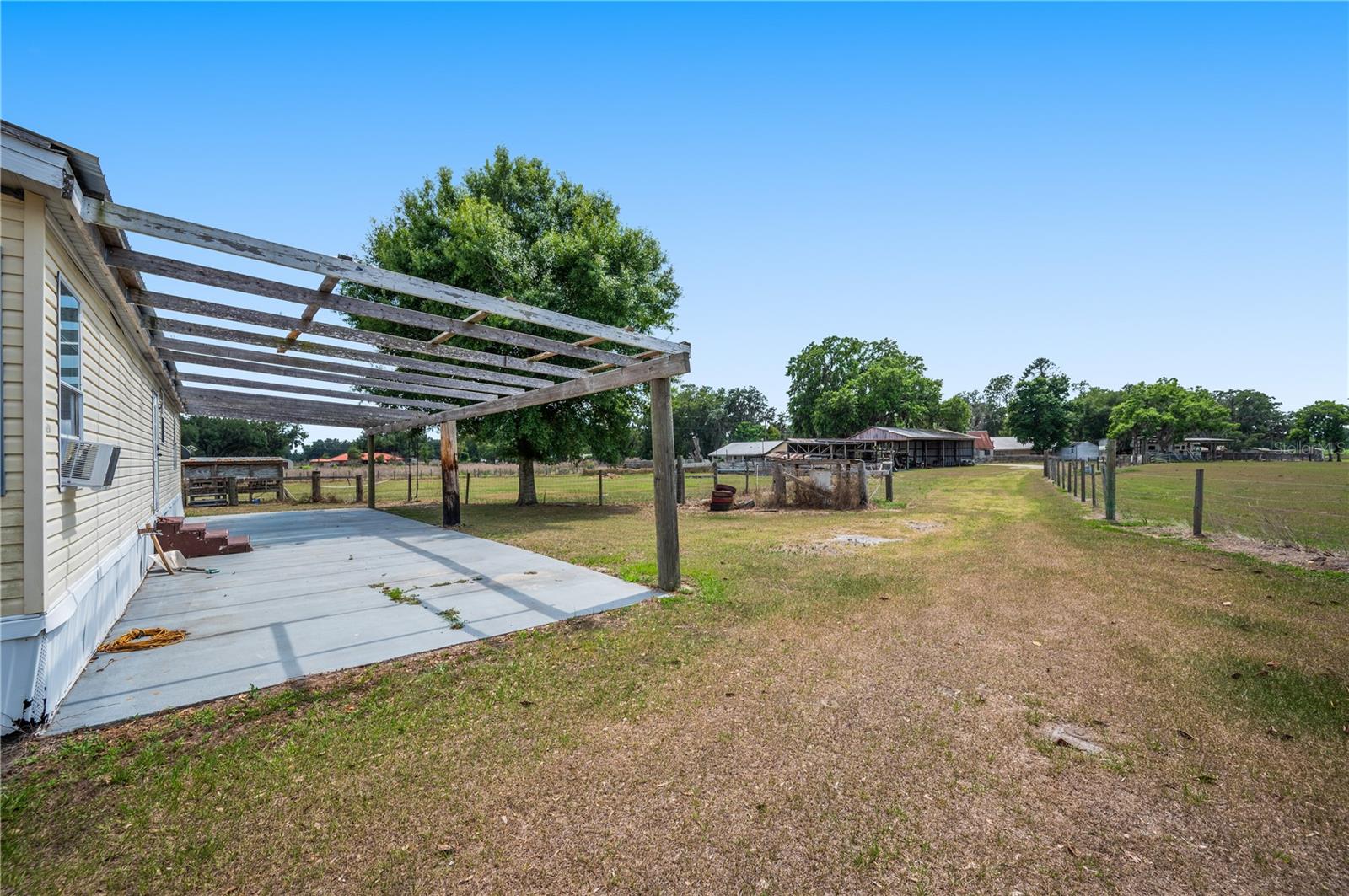 1616 MCGEE RD — photo 44
