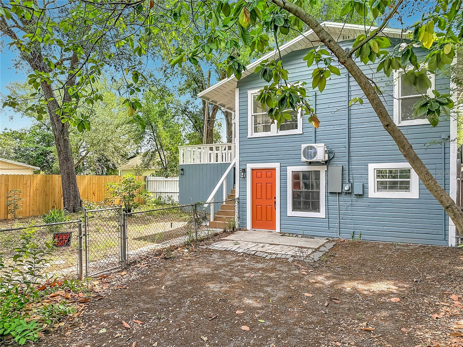 6705 N ELIZABETH ST — photo 33