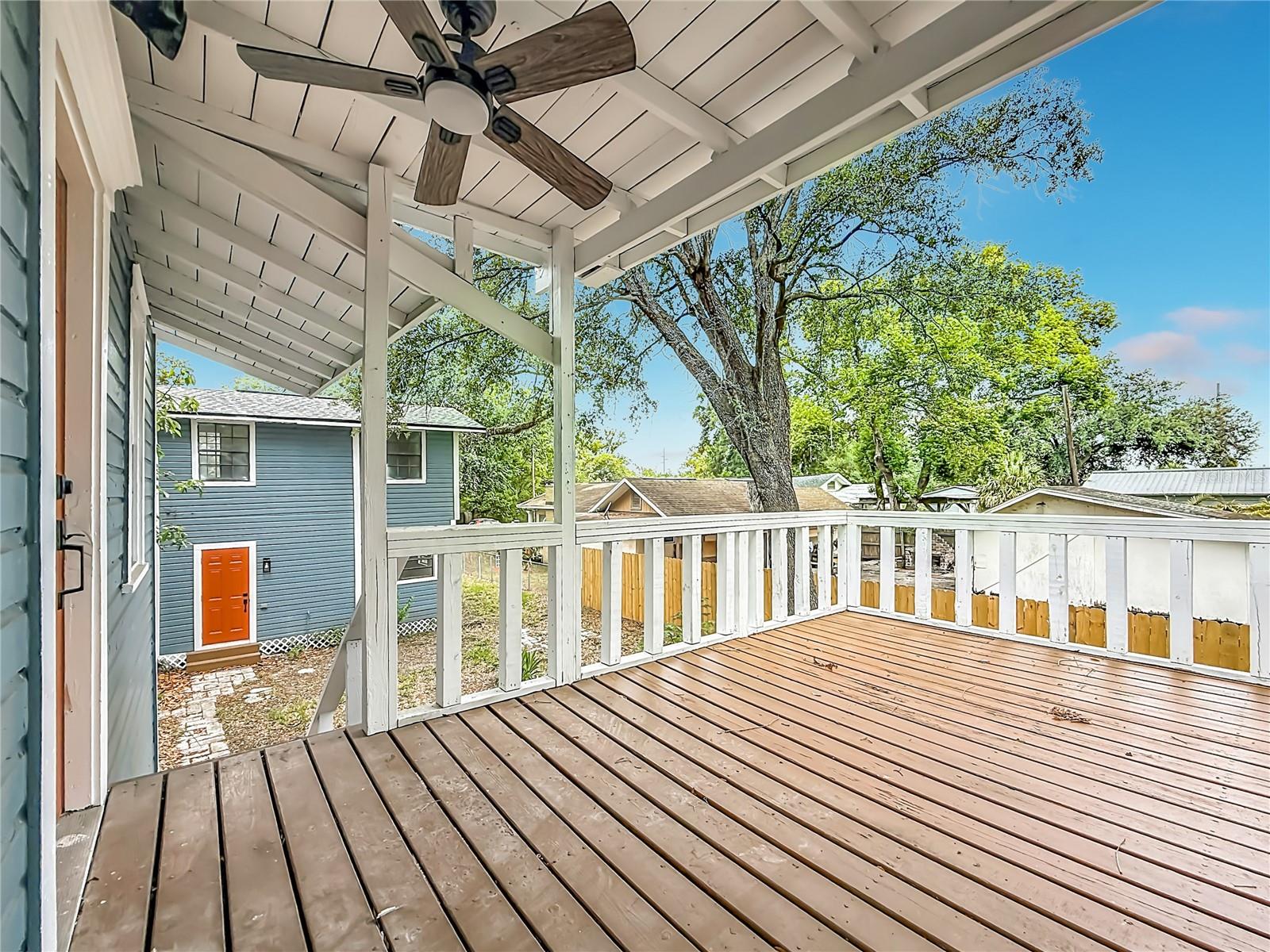 6705 N ELIZABETH ST — photo 38