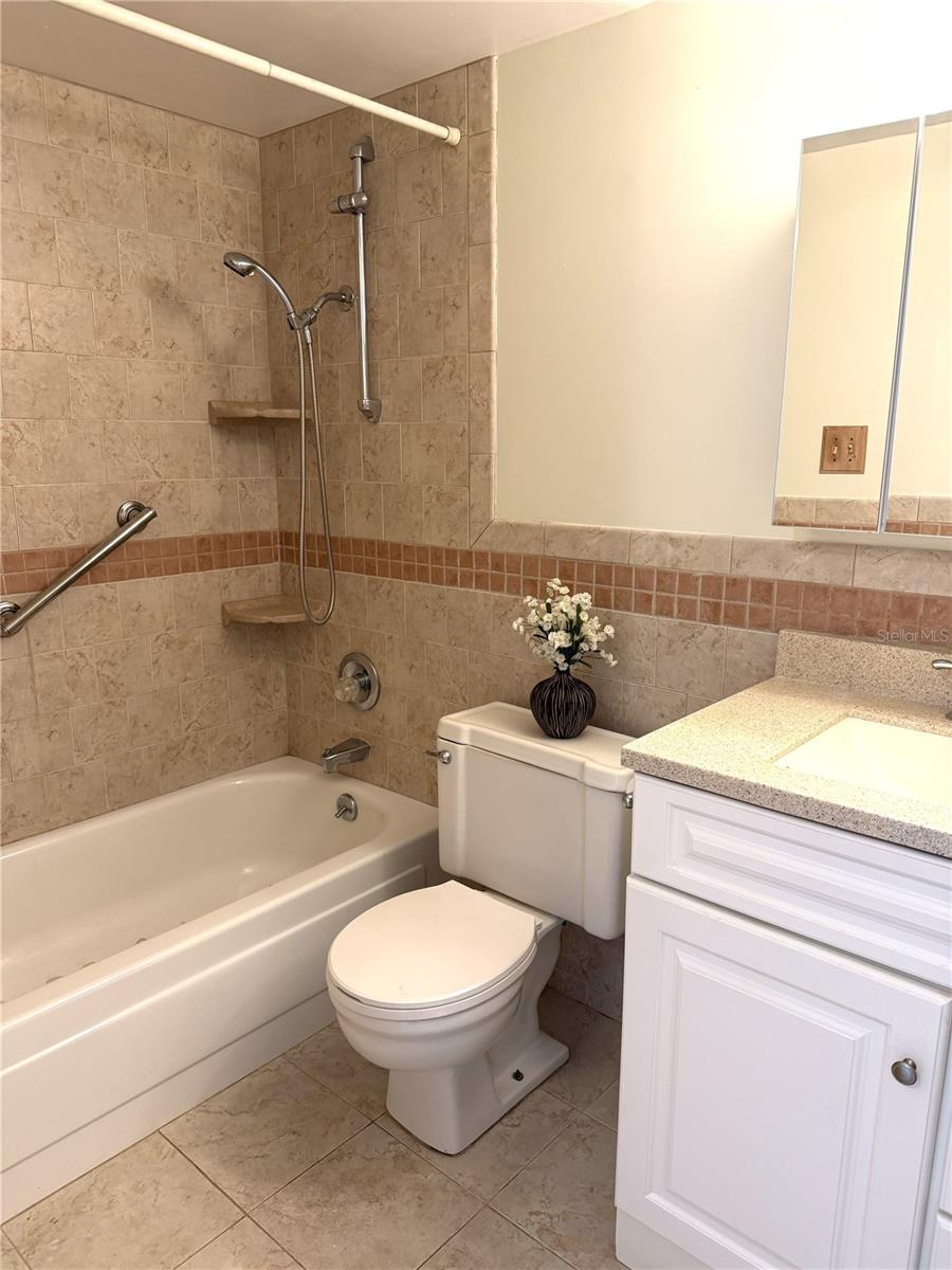 5850 18TH ST N #7 — photo 9