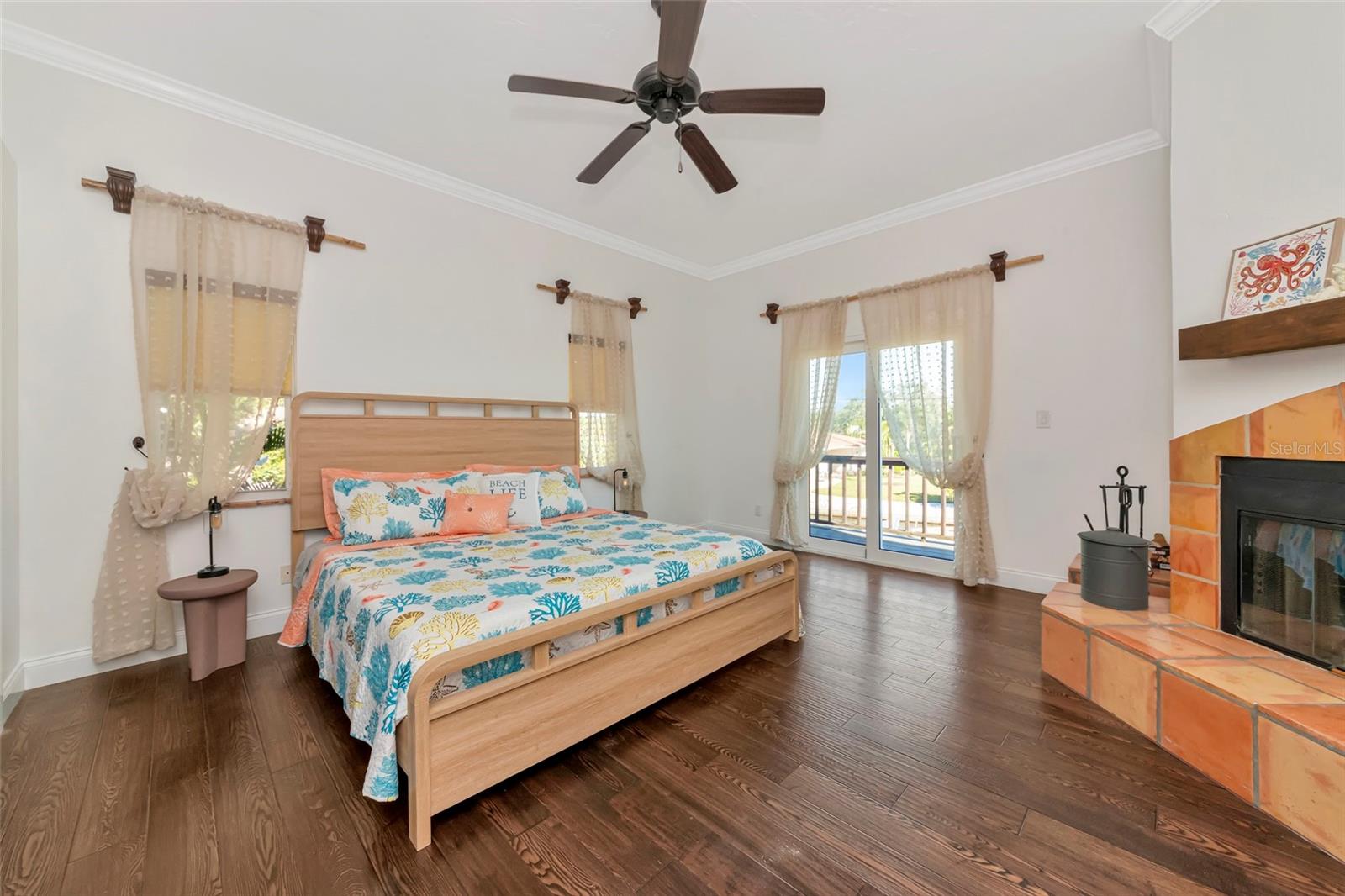 681 AVENIDA DE MAYO — photo 35