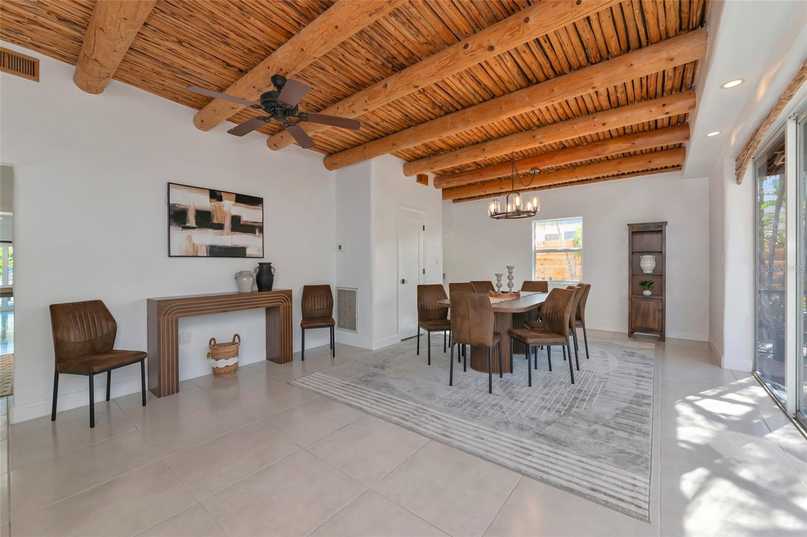 681 AVENIDA DE MAYO — photo 17