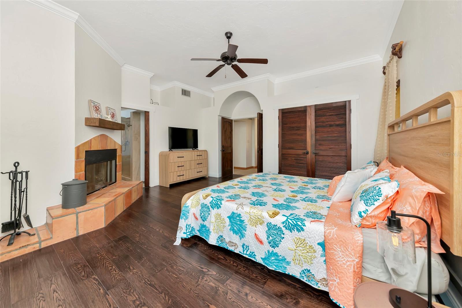 681 AVENIDA DE MAYO — photo 37