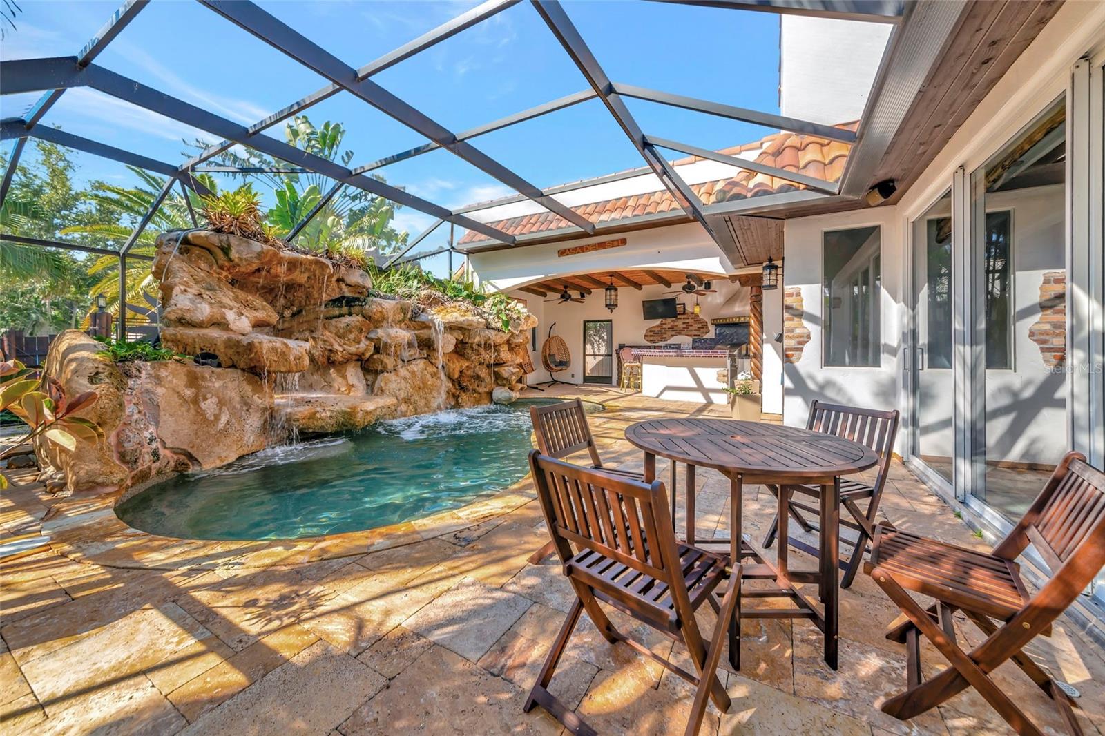681 AVENIDA DE MAYO — photo 8
