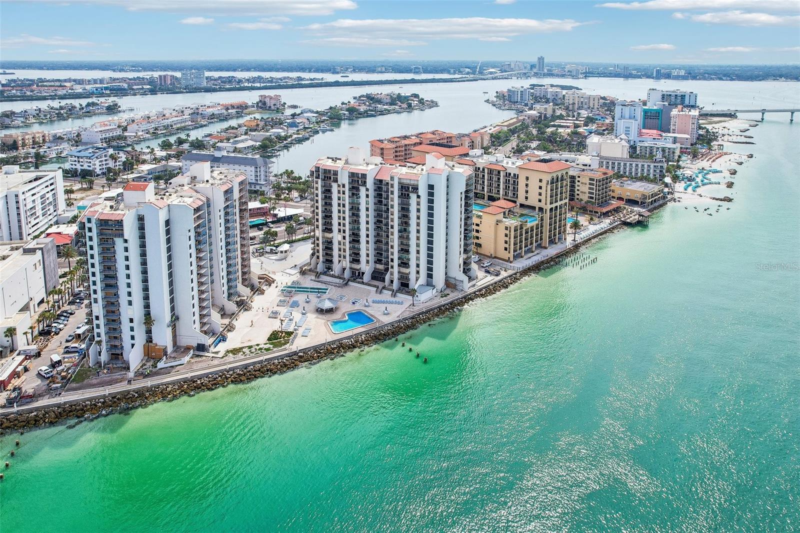 450 S GULFVIEW BLVD #703 — photo 37