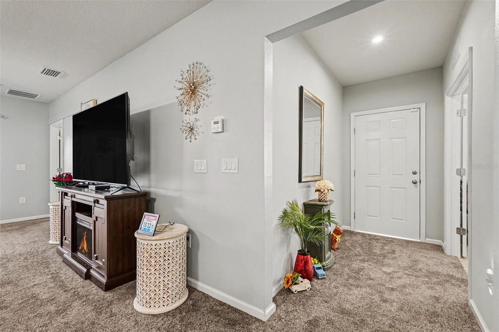 17745 TURNING LEAF CIR — photo 4