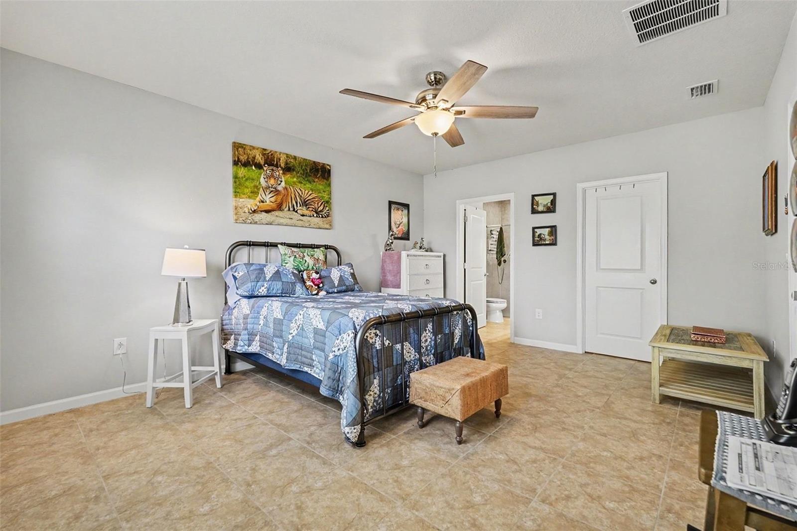 17745 TURNING LEAF CIR — photo 10