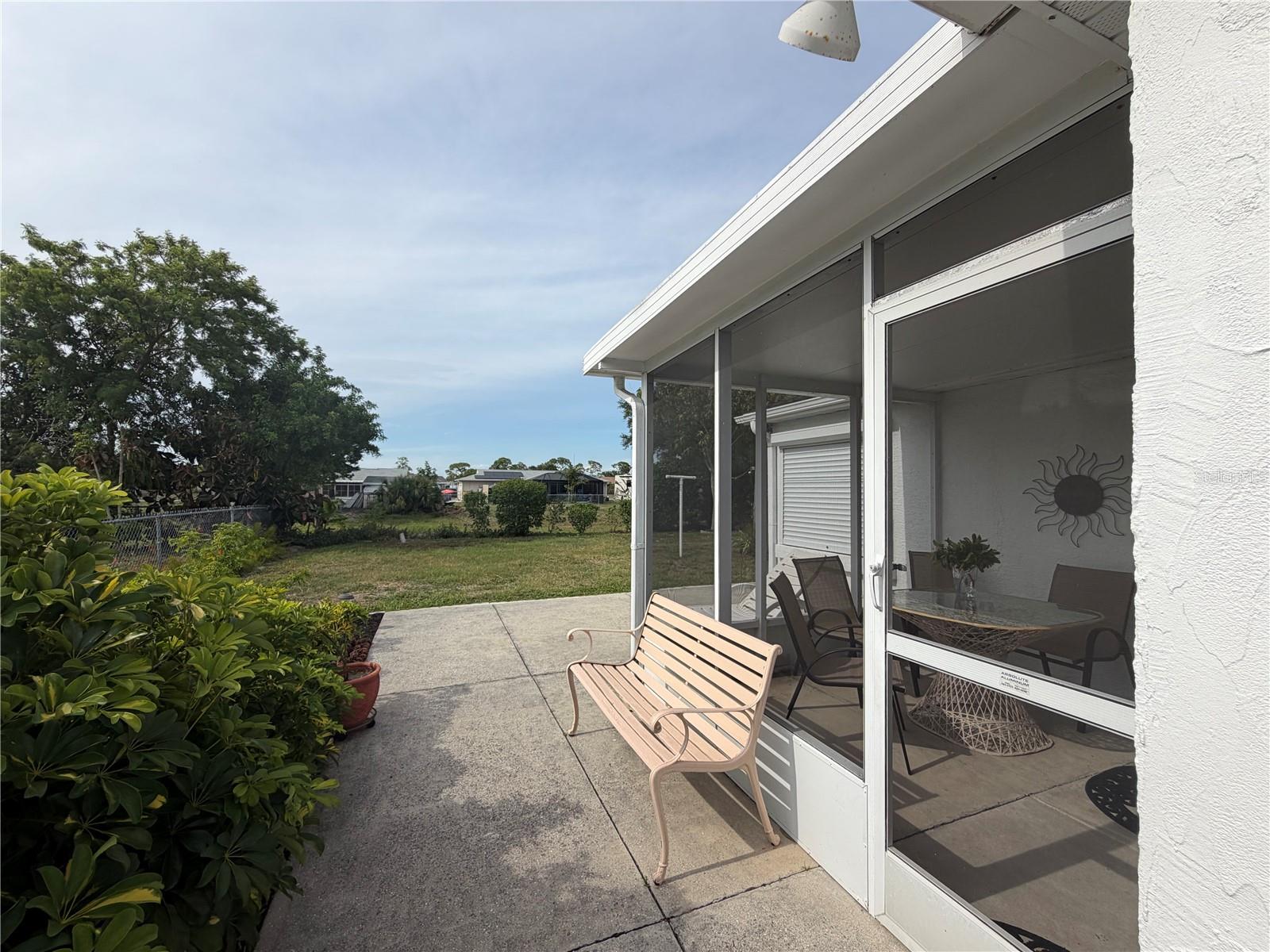 8716 TRIONFO AVE — photo 31
