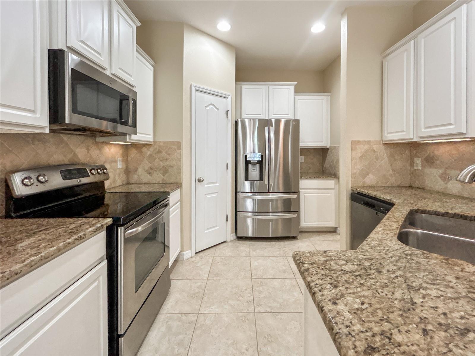 16615 KINGLETSIDE CT — photo 10