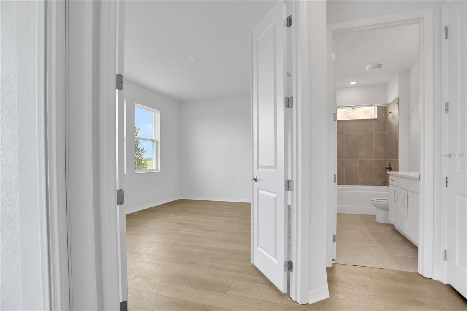 7414 SEA MANATEE ST — photo 33