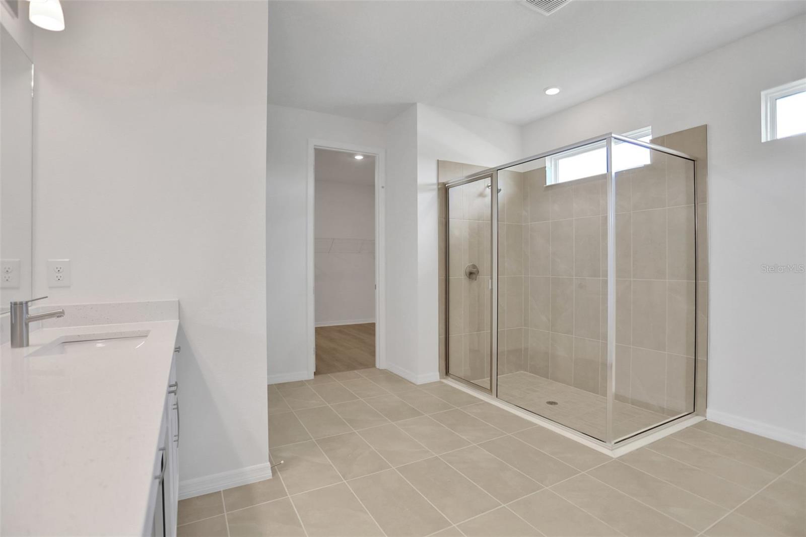 7414 SEA MANATEE ST — photo 32