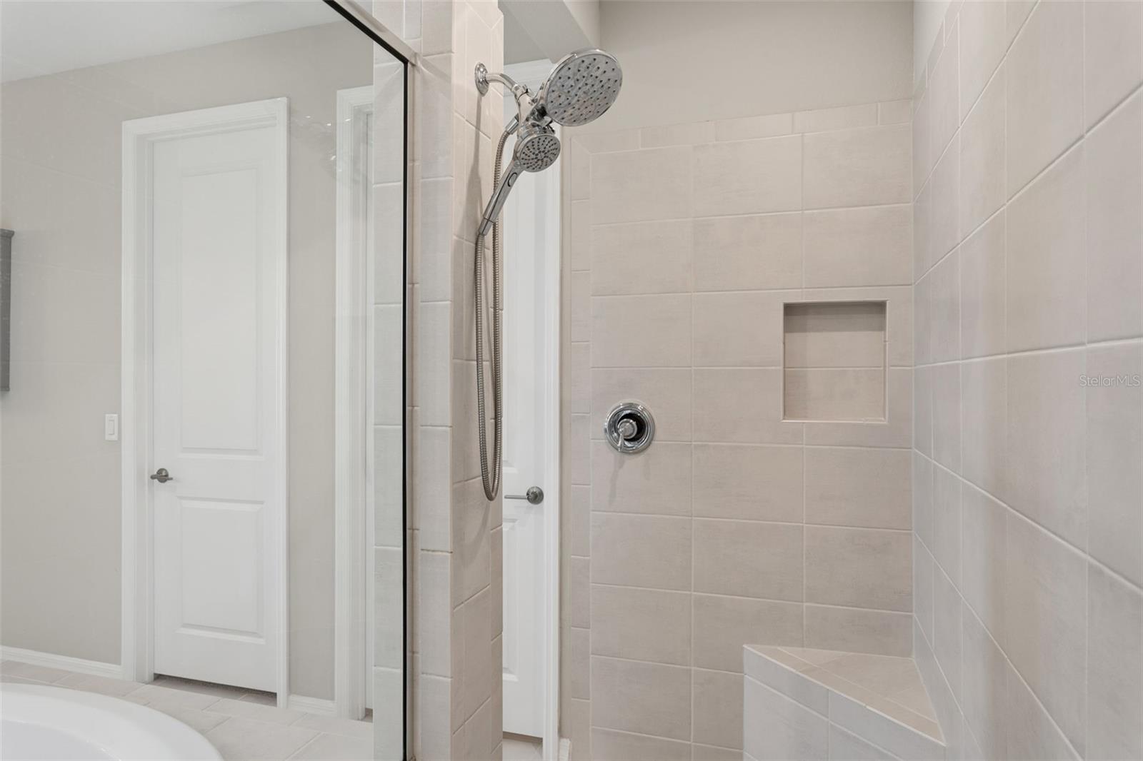 7274 TALAMORE DRIVE — photo 36