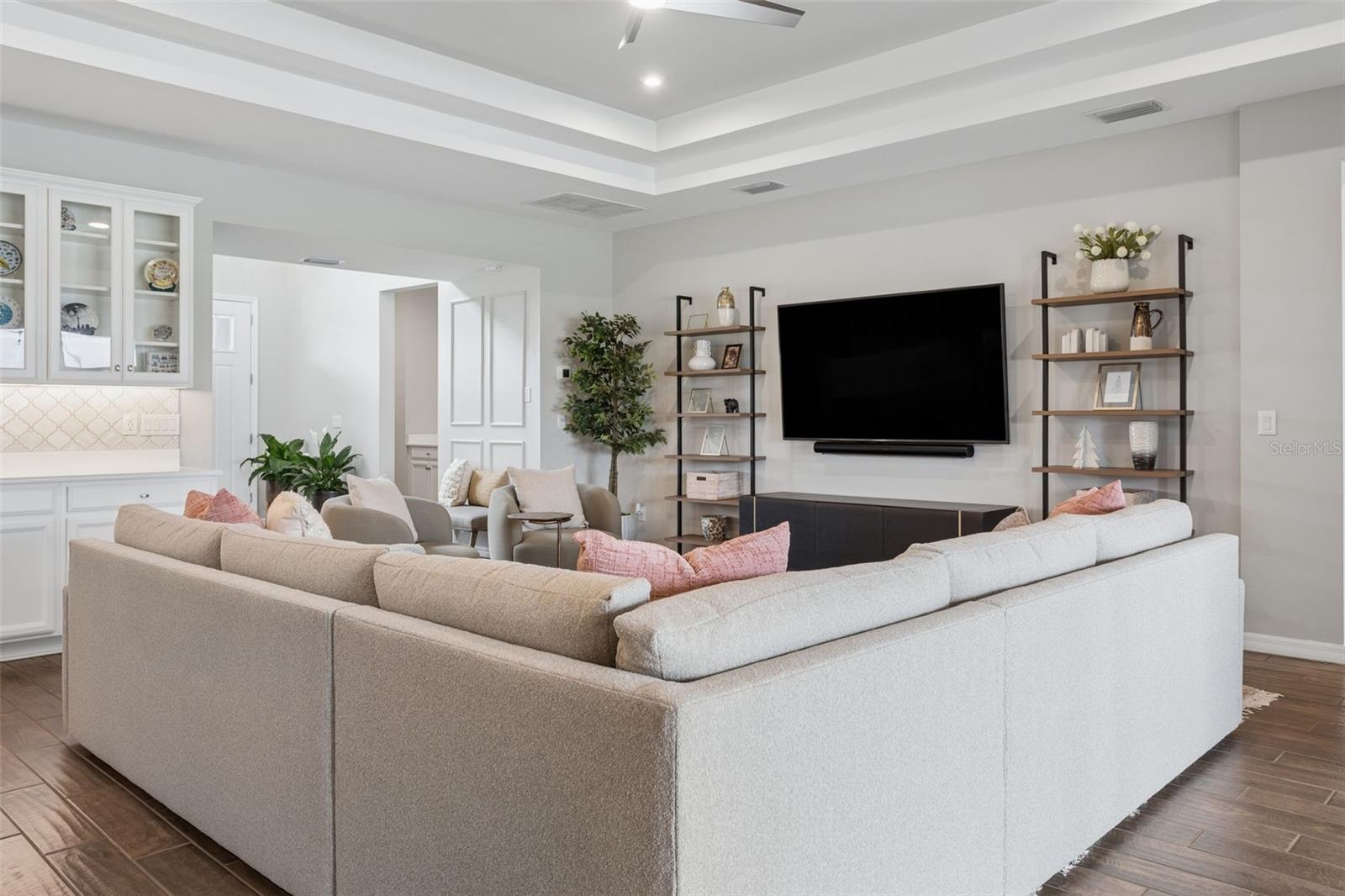 7274 TALAMORE DRIVE — photo 5