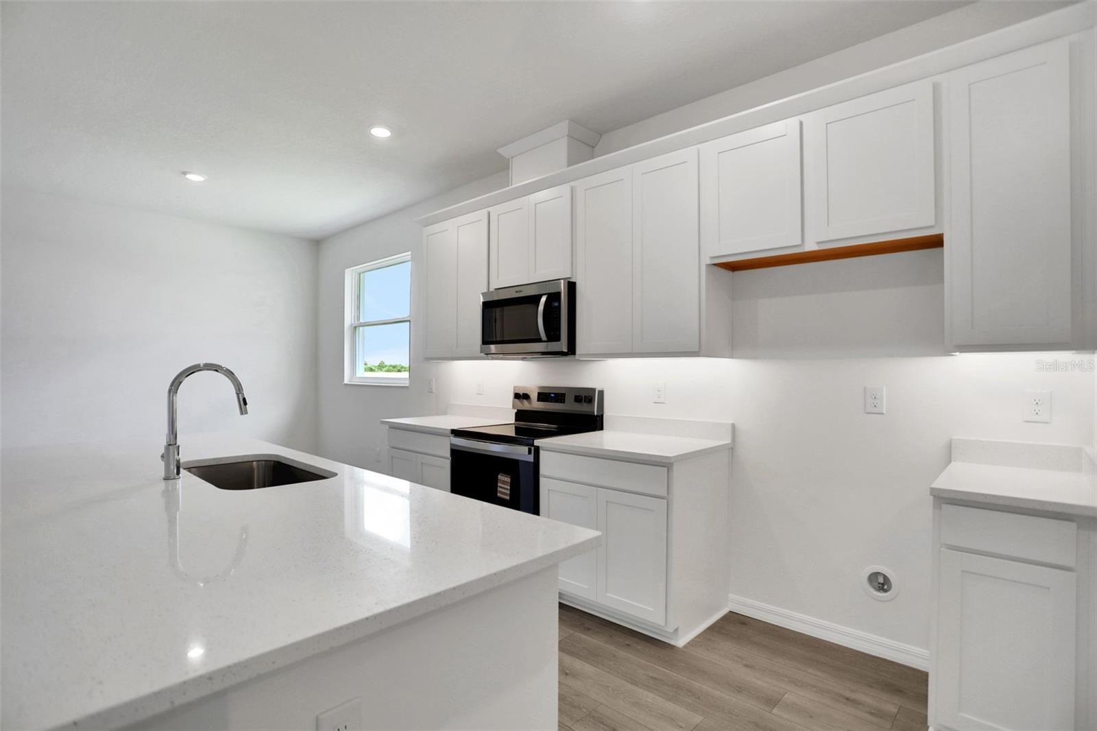 7418 SEA MANATEE ST — photo 25