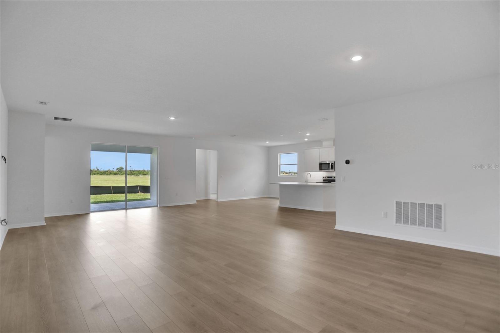 7418 SEA MANATEE ST — photo 33