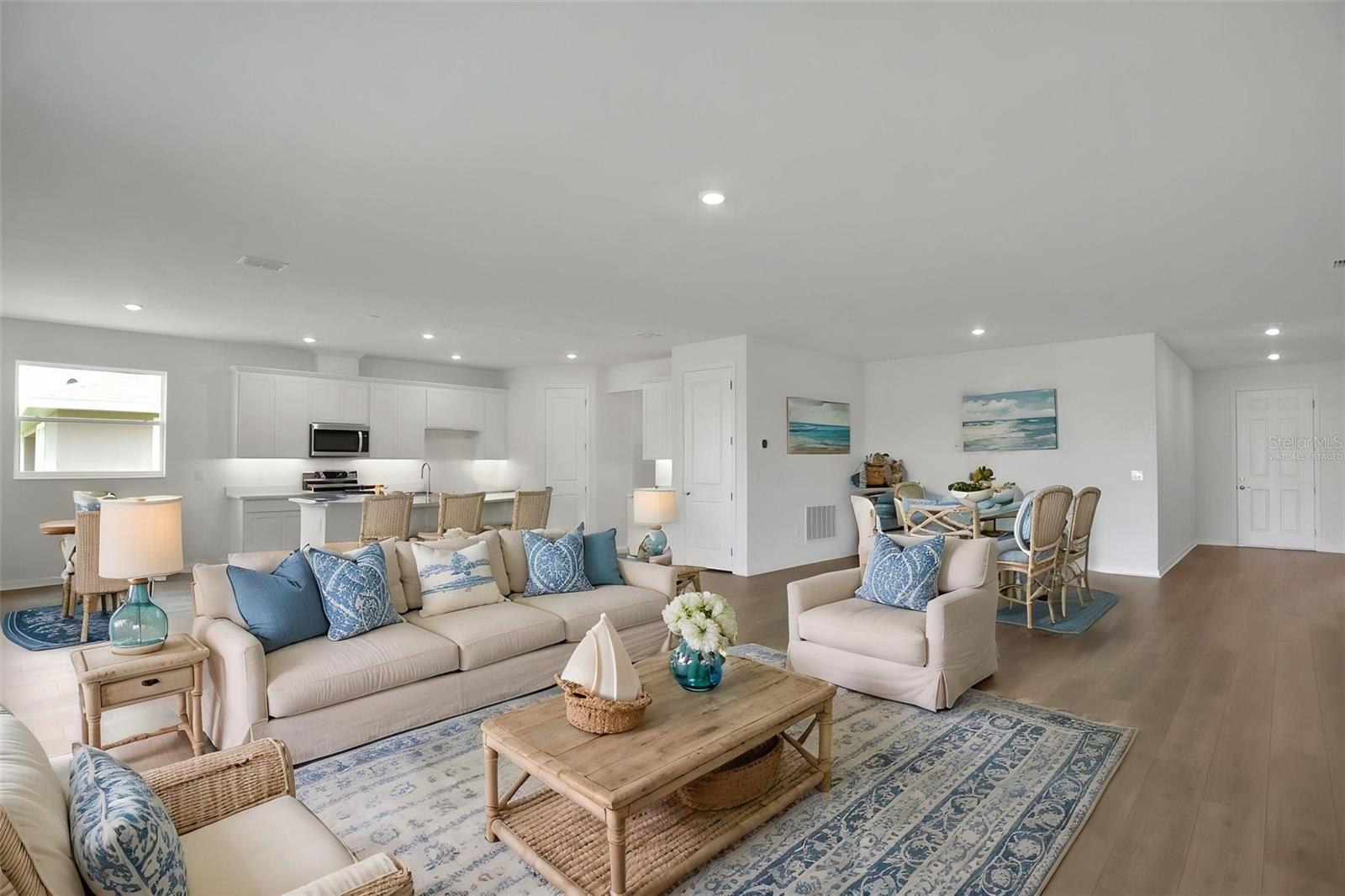 7418 SEA MANATEE ST — photo 32