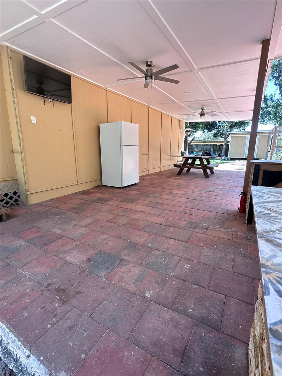 6606 CORBIN LN — photo 33