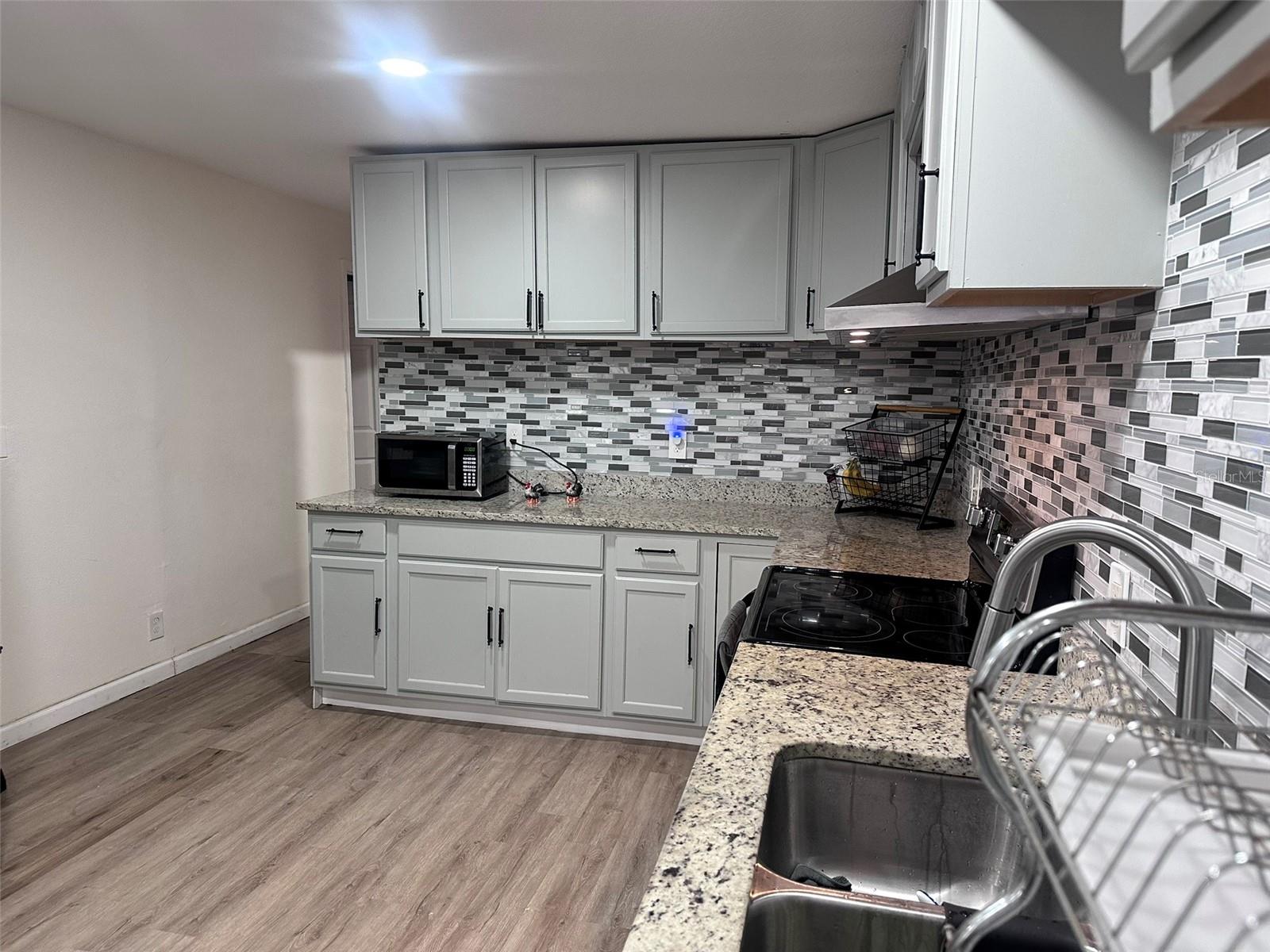 6606 CORBIN LN — photo 6