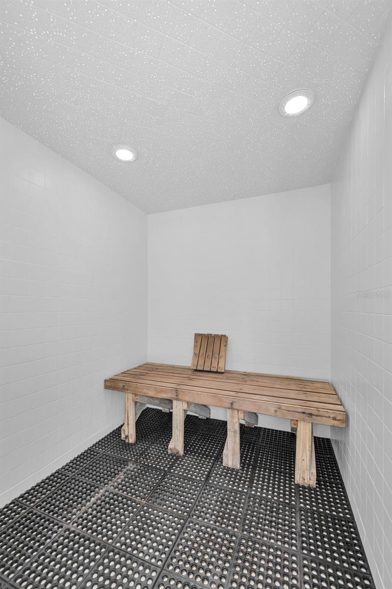 5400 PARK ST N #303 — photo 44