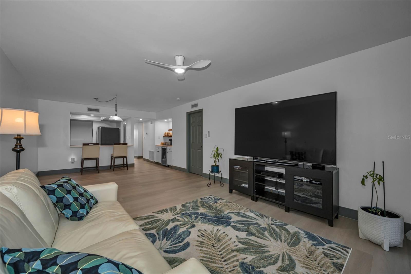 5400 PARK ST N #303 — photo 10