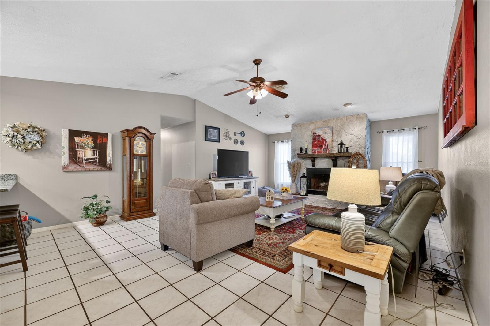 2713 WILLOW OAKS DR — photo 8