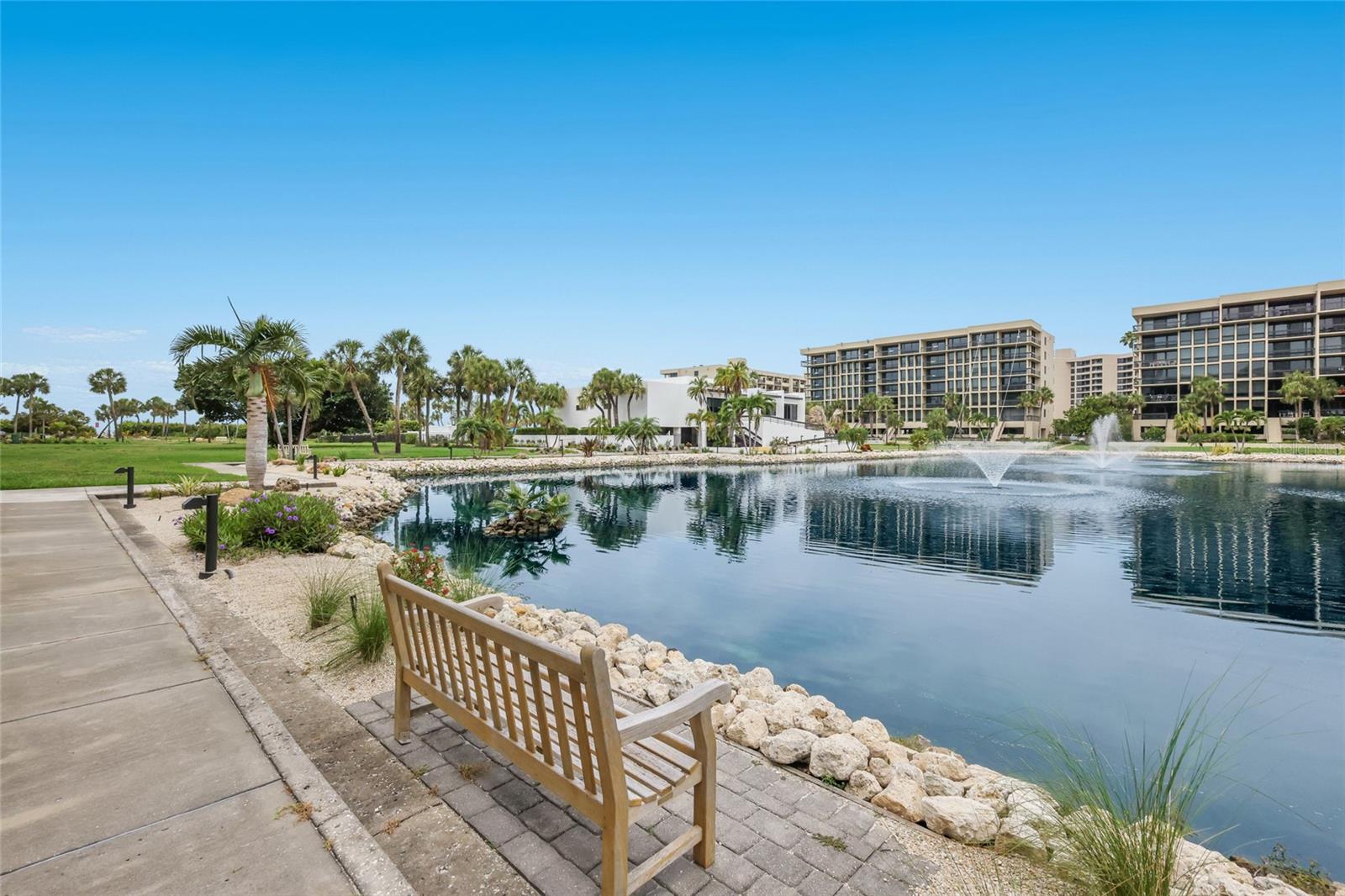 1095 GULF OF MEXICO DR #102 — photo 28