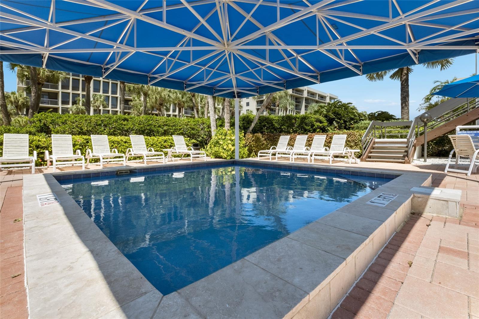 1095 GULF OF MEXICO DR #102 — photo 34