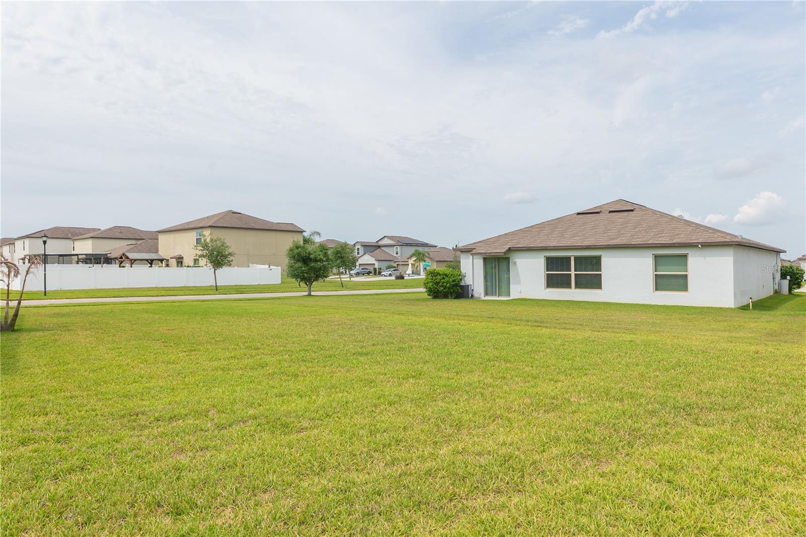 13608 WILLOW BLUESTAR LOOP — photo 30