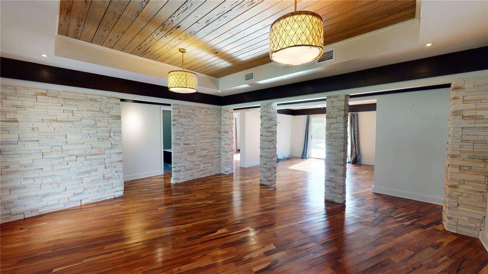 218 S MATANZAS AVE — photo 16