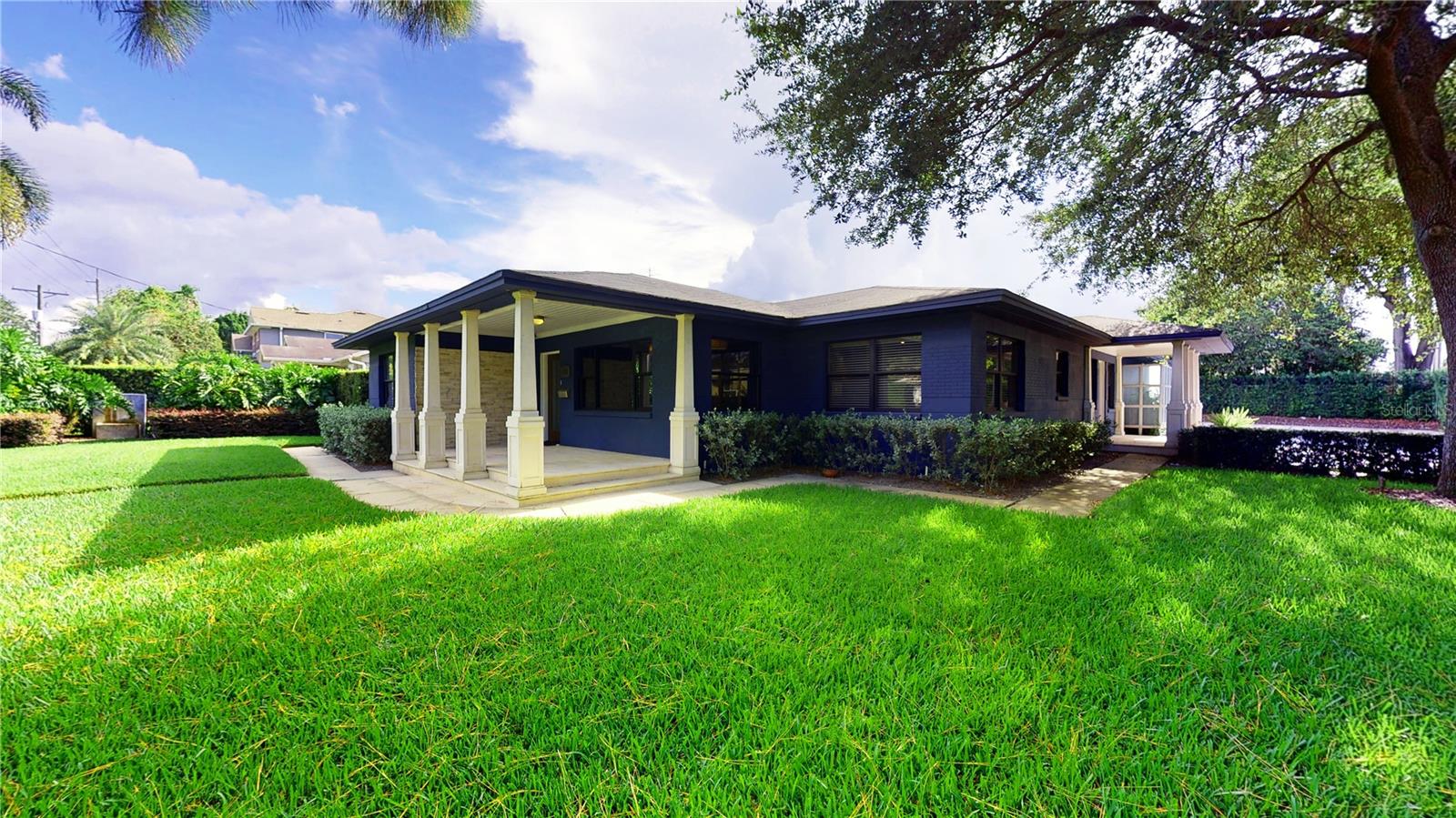 218 S MATANZAS AVE — photo 3