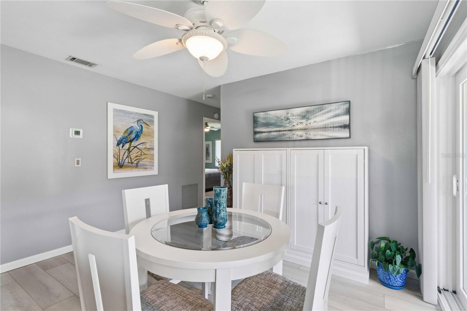 3303 CAMBRIDGE AVE — photo 15