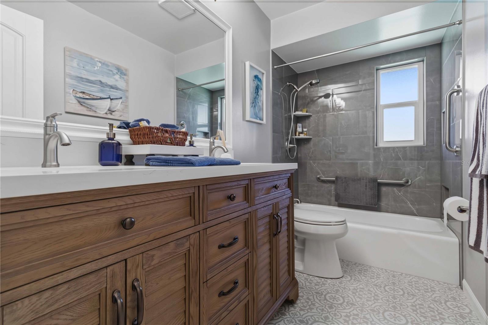 3303 CAMBRIDGE AVE — photo 27