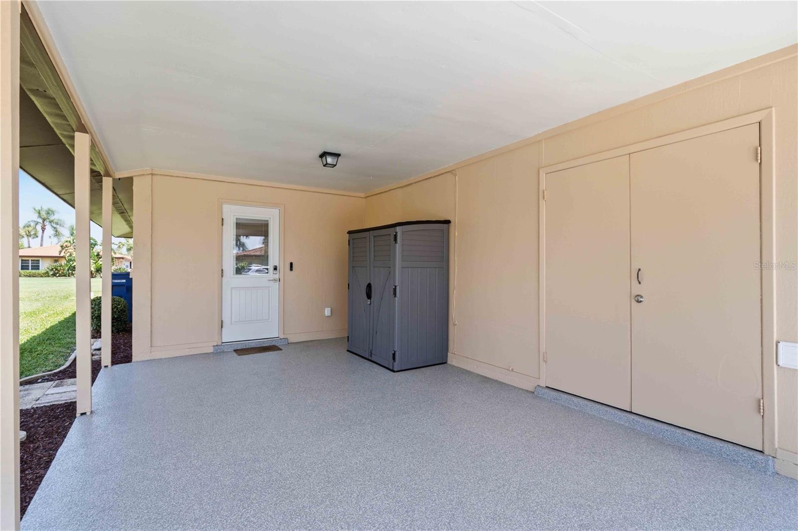 3303 CAMBRIDGE AVE — photo 7