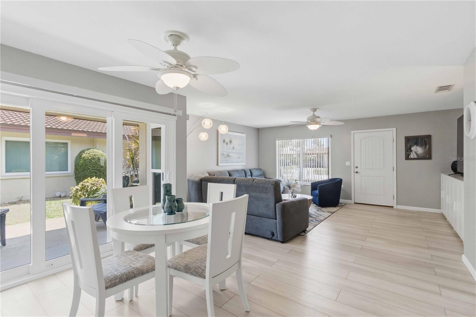 3303 CAMBRIDGE AVE — photo 18