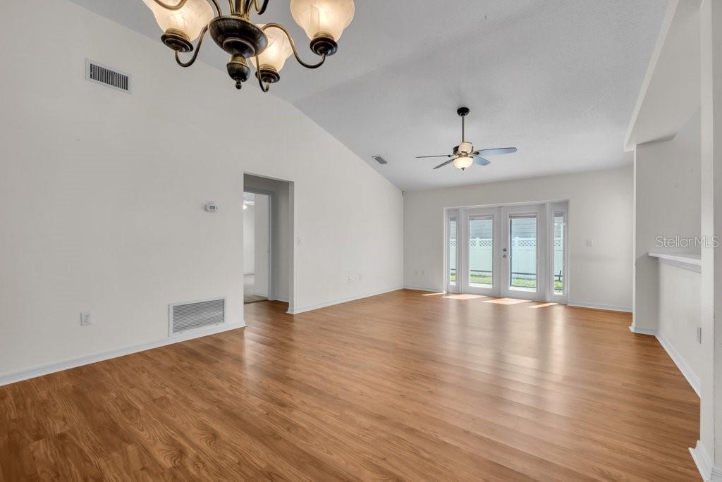17610 ESPRIT DR — photo 9