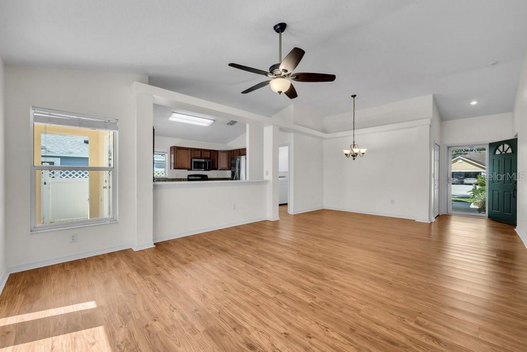 17610 ESPRIT DR — photo 8