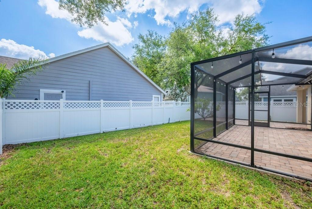 17610 ESPRIT DR — photo 35