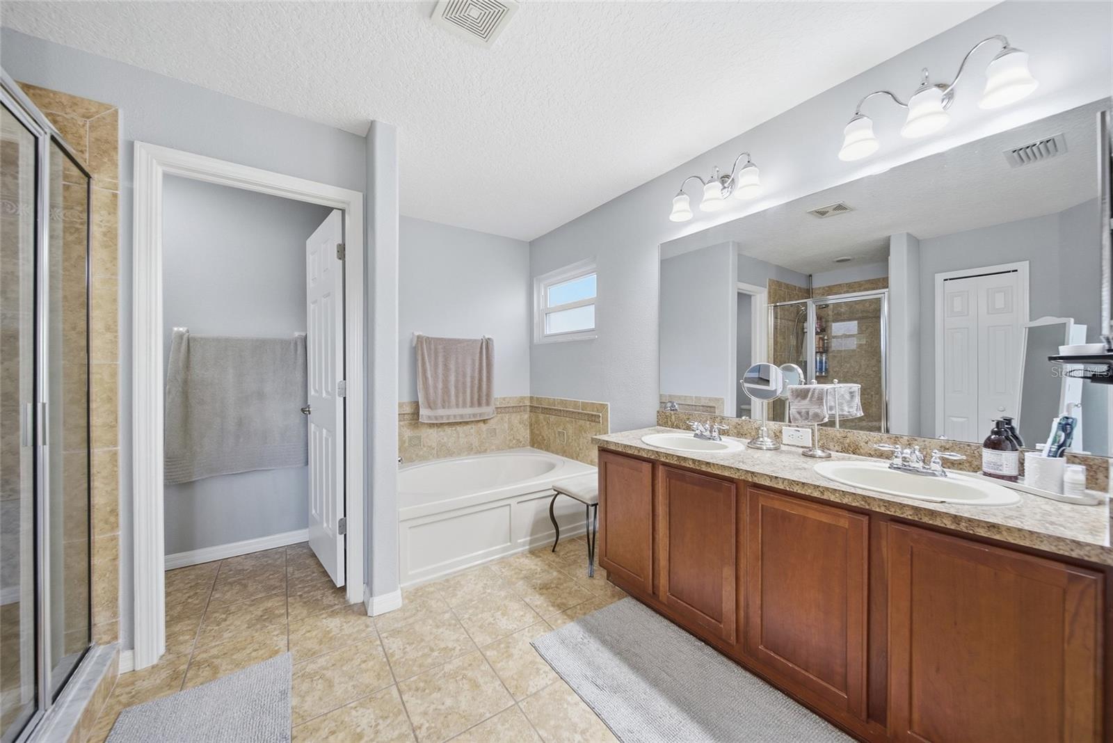 18133 BAHAMA BAY DR — photo 33