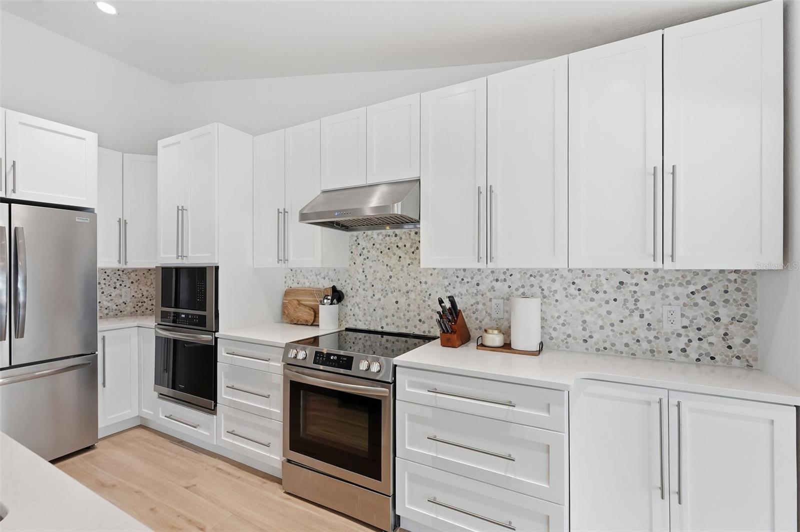 3052 HERON PL — photo 35